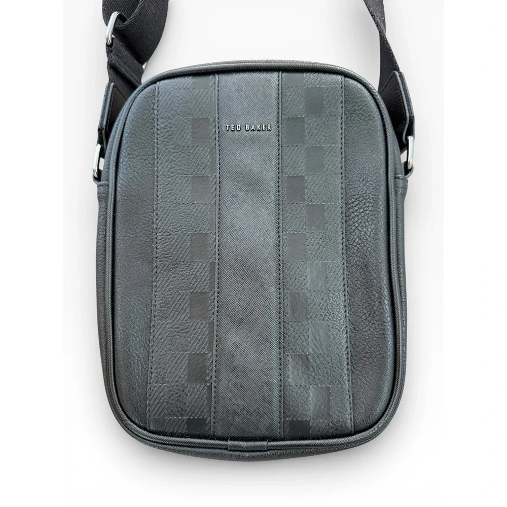 Ted Baker Waydon House Check Black Crossbody Flight Bag Like‎ New